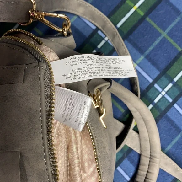 Super cute faux suede look purse. - Picture 9 of 13